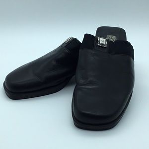 Brighton Black Slides - Size 8.5